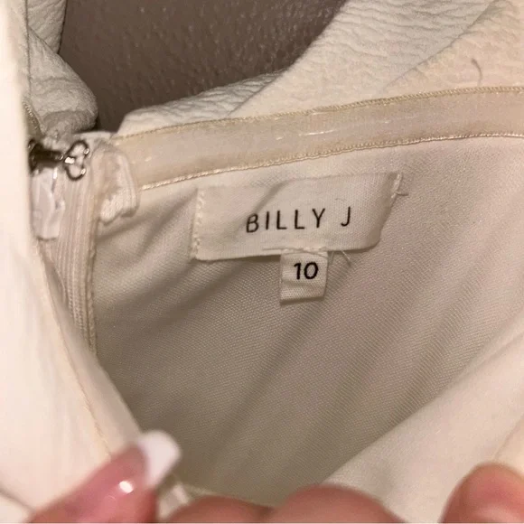 Chic Off-Shoulder White Wedding formal prom Dress - Picture 4 of 4